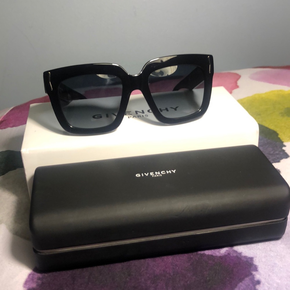 Givenchy Sunglasses Summer 2019